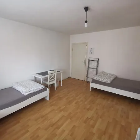 2 - Max 7 Personen Lejlighed Hannover
